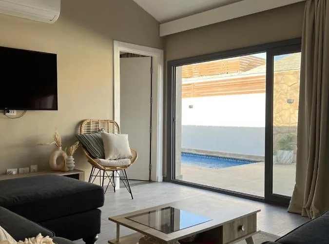 2 Bedroom With Private Heated Pool In Gouna الغردقة